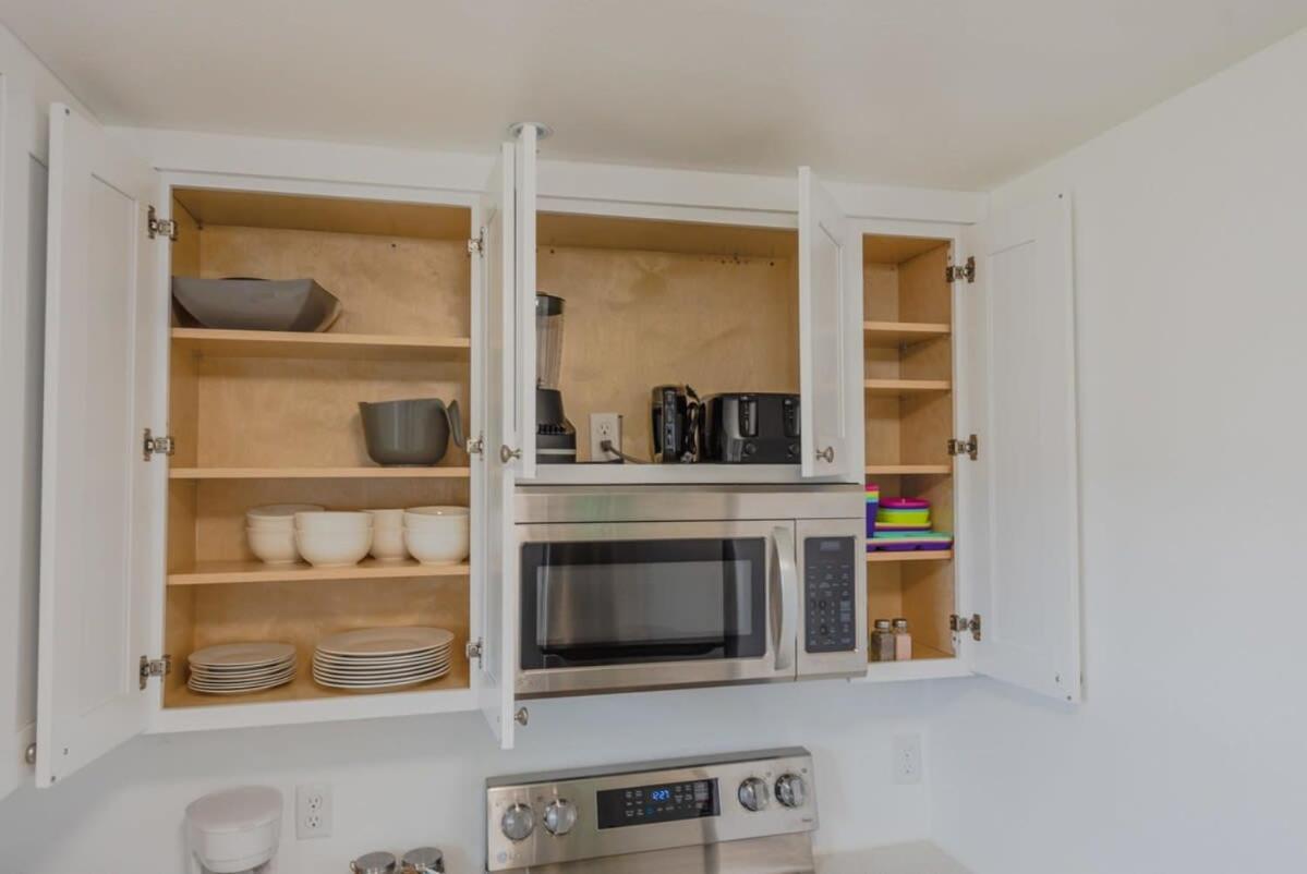 #Stayinmydistrict Coos Bay Cypress Cottage Экстерьер фото